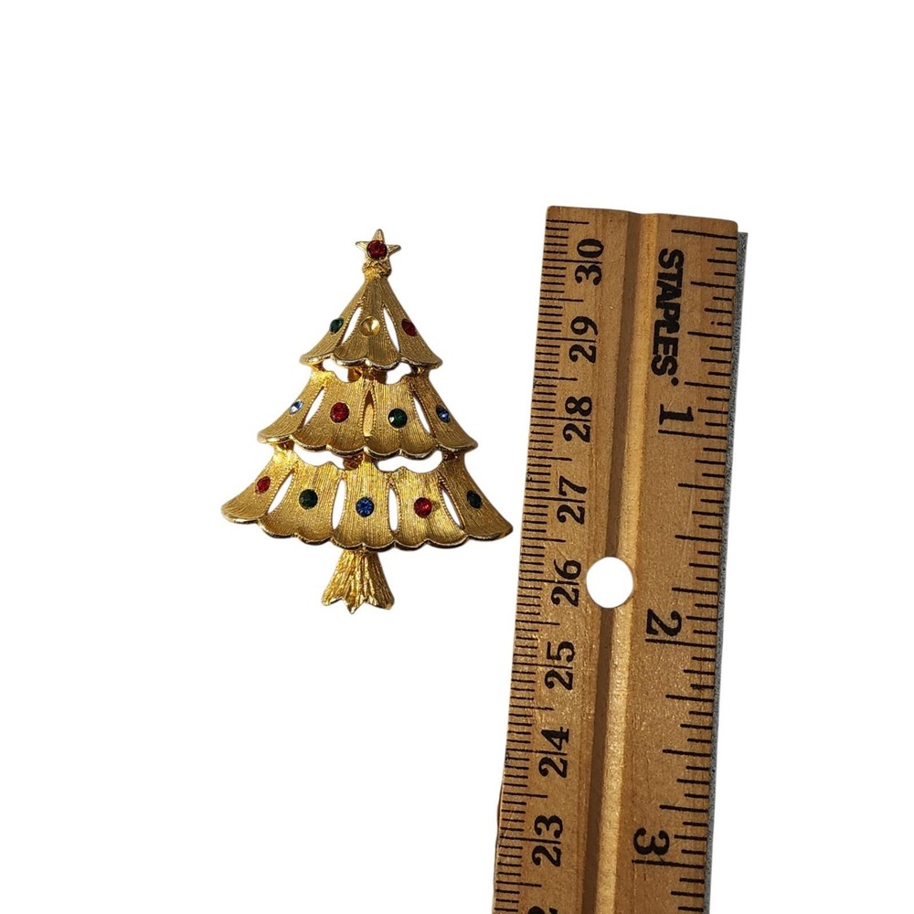 Vintage JJ Jonette gold tone rhinestone‎ holiday Christmas tree brooch pin - Picture 2 of 4